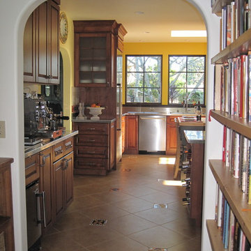 Palo Alto Butlers Pantry
