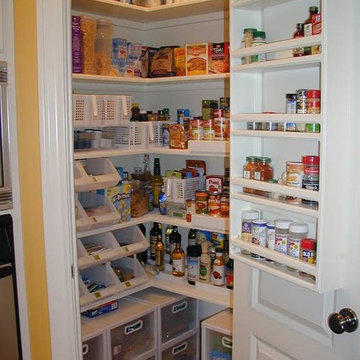 75 Kitchen Pantry Ideas You'll Love - January, 2024 | Houzz