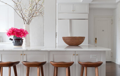 10 Easy Ways to Freshen Up Your Old Kitchen
