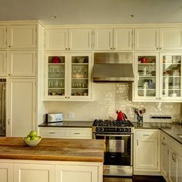 https://www.houzz.com/photos/park-slope-brownstone-traditional-kitchen-new-york-phvw-vp~373739