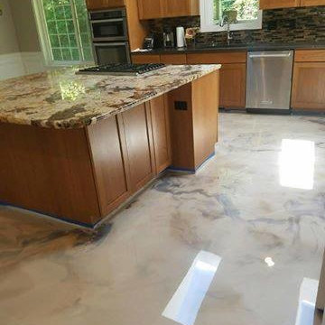 Pearl REFLECTOR Floor In Kitchen