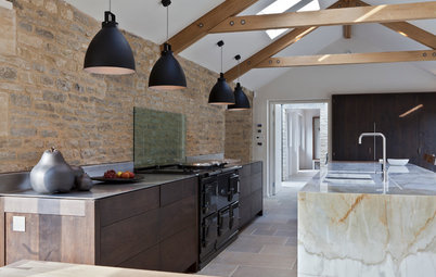 Houzz Tour: A Characterful Barn Conversion Gets a Clever Extension