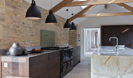 Houzz Tour: A Characterful Barn Conversion Gets a Clever Extension