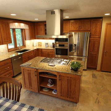 Pecan Mission Style Cabinets with Quartz Countertop ~ Wadsworth, OH