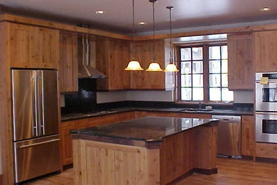 Mountain style kitchen photo in Minneapolis