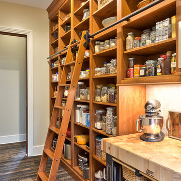 Pennsylvania Farmhouse Inspired Kitchen