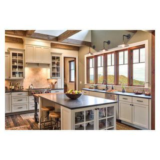 Pennsylvania Farmhouse Inspired Kitchen Benbow And Associates Img~f73155f2046a5add 1118 1 889cd20 W320 H320 B1 P10 