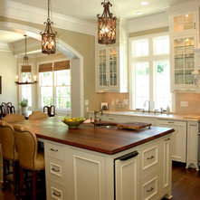 Traditional Kitchen by Keystone Millworks Inc