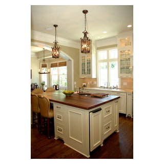 Photo - Traditional - Kitchen - Atlanta - by Keystone Millworks Inc | Houzz