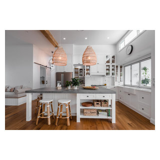 Pinterest Palace - Modern - Kitchen - Sunshine Coast - by G&M Craftsman  Cabinets | Houzz