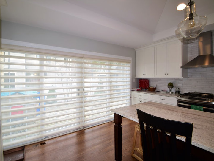 Transitional Kitchen - Kitchen
