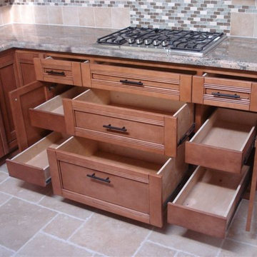 Playa Del Rey Remodeling - Kitchen Cabinets