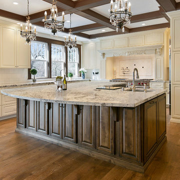 Oversize Island with Beautiful Alder Cabinets
