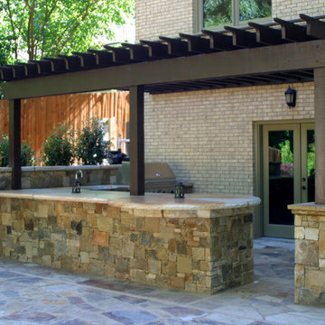 Pool and Outdoor Kitchen