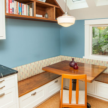 Portland West Hills - Crisp and Classic Kitchen Remodel