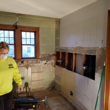 Post-WWII Tract Home Kitchen Renovation