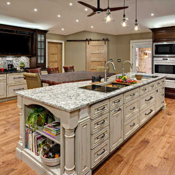Prairie Wheat Homestead Hardwood Flooring - Kitchen