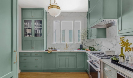 New This Week: 8 Kitchens With Gorgeous Green Cabinets
