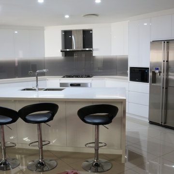 full white kitchens with double door fridge