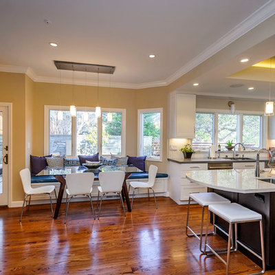 Eat-in kitchen - transitional eat-in kitchen idea in San Francisco with an undermount sink and white cabinets