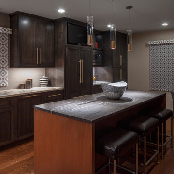 PRIVATE RESIDENCE - DELAWARE || CONTEMPORARY KITCHEN & LAUNDRY ROOM