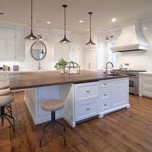 Traditional Kitchen by Carl Mayfield Architectural Photographer