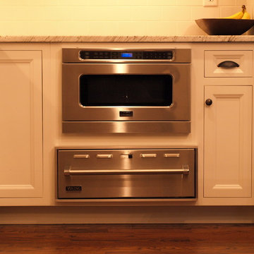 Pull-Out Microwave and Warming Drawer