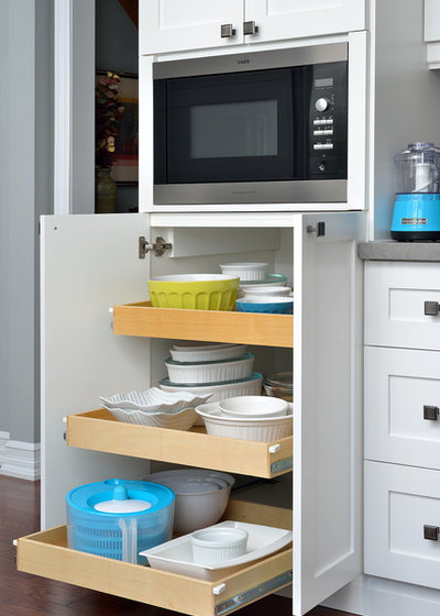 Contemporary Kitchen by Gliding Shelf Solutions Inc.