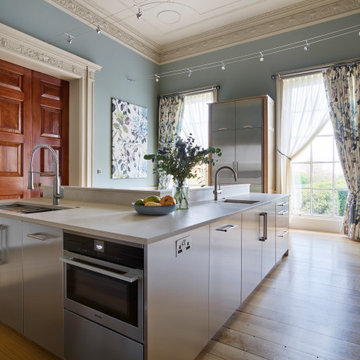 Purley - Contemporary Bespoke Kitchen in a Georgian Home
