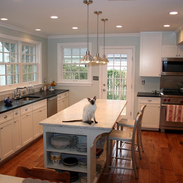 Quaint Kitchen Addition with Screened Porch