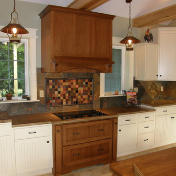Quartersawn Oak and Linen Kitchen