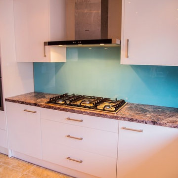 "QUINTESSENTIAL BLUE" glass kitchen splashback