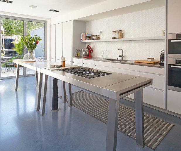 Contemporary Kitchen by Ambient Architecture