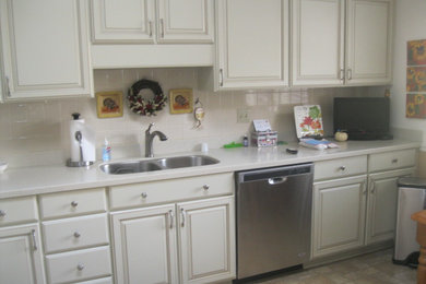 Example of a classic kitchen design in Indianapolis