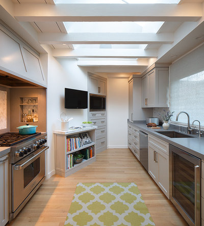 Di transizione Cucina by EJ Interior Design, Inc.