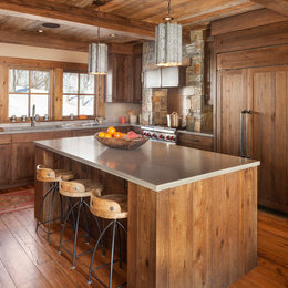 https://www.houzz.com/photos/reclaimed-white-oak-interior-rustic-kitchen-boston-phvw-vp~44704845