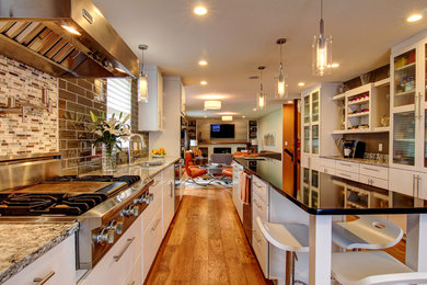 This is an example of a modern kitchen in St Louis.