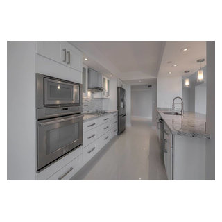Renovate your Kitchen with 18 MONTH NO INTEREST - Transitional - Kitchen - Miami - by Full ...