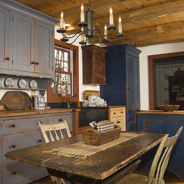 Reproduction Peoria, IL. Saltbox House