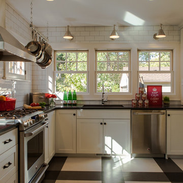 Retro Minneapolis Kitchen