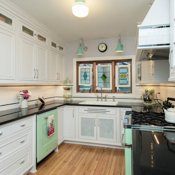 Retro Style Kitchen Remodel