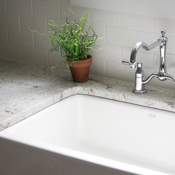 River White Granite Kitchen