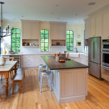 Riverside Drive Kitchen