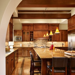 https://www.houzz.com/photos/rocky-river-kitchen-craftsman-kitchen-austin-phvw-vp~186273