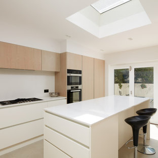 Design ideas for a contemporary kitchen in London.