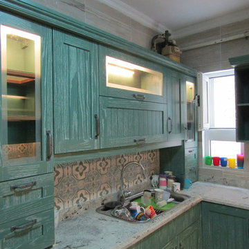 Romantic  Green Kitchen in El Ma'adi