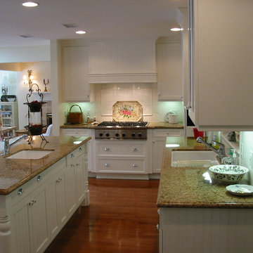 Romantic Homes Magazine Cover Kitchen- Nantucket Country