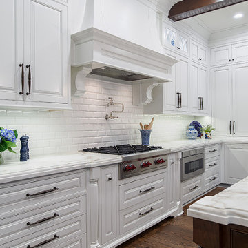 Roswell White Kitchen & Cabinetry