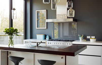 10 of the Best Contemporary Dark-hued Kitchens