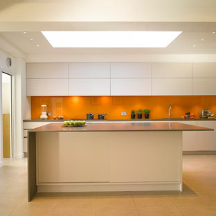 75+ Küchen mit Unterbauwaschbecken und Küchenrückwand in Orange Ideen